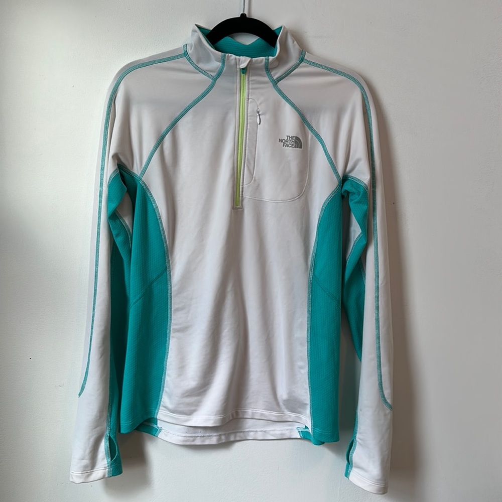The North Face Vaporwick White and Teal Women’s Pullover Size M